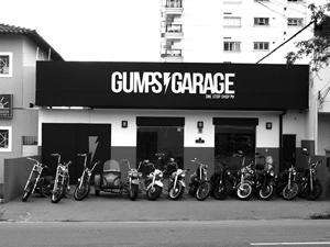 GUMPS
